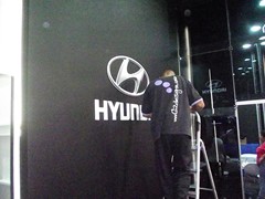 logotipia em PVC expandido de 10mm cliente UP - Hyundai 2- G2 Design